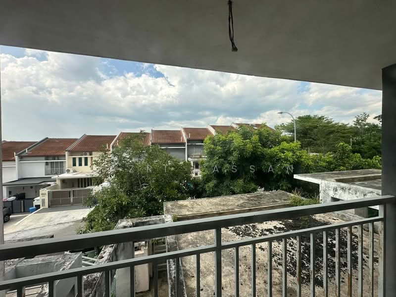 Terraced House for Sale in Aman Putri (Sungai Buloh) - Nazri Hassan - Exterior - PropertyGuru.com.my