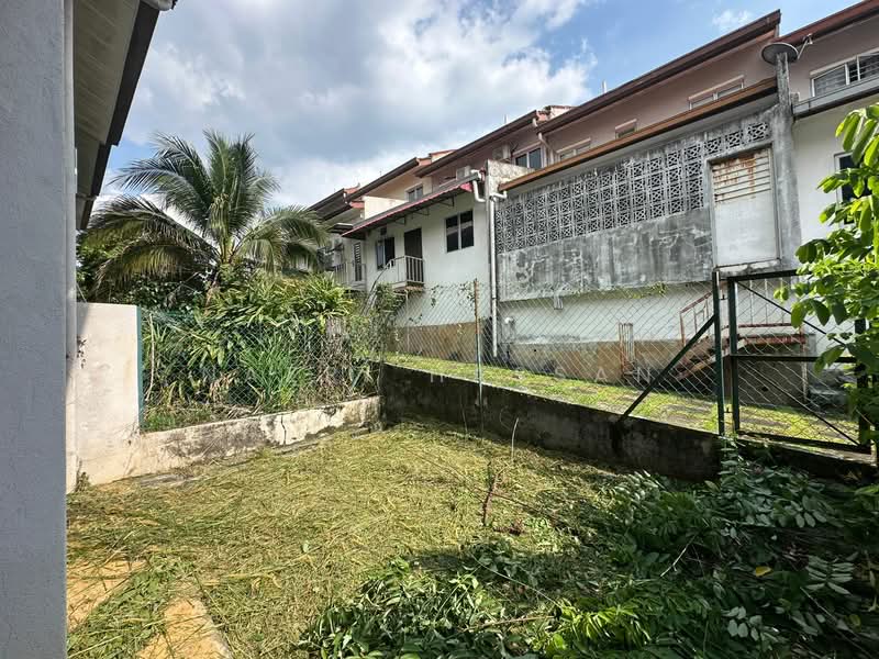 Terraced House for Sale in Aman Putri (Sungai Buloh) - Nazri Hassan - Exterior - PropertyGuru.com.my