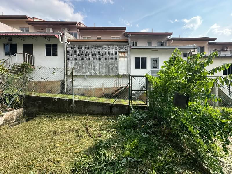 Terraced House for Sale in Aman Putri (Sungai Buloh) - Nazri Hassan - Exterior - PropertyGuru.com.my