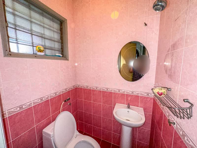 Taman Wangsa Baiduri untuk Untuk Dijual - RM 850,000, Mac 2026 - Bathroom - PropertyGuru.com.my