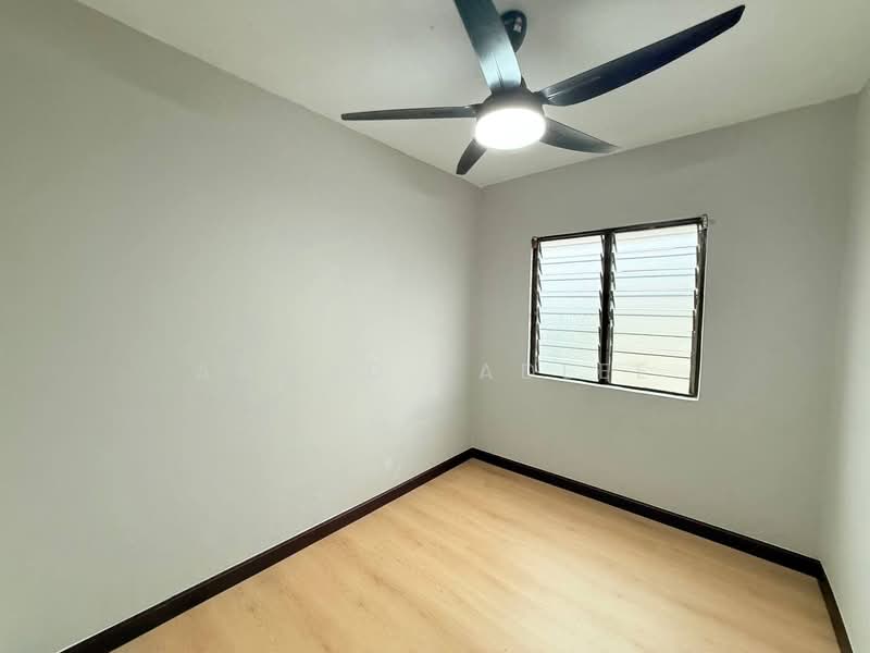 Flat for Sale at Gugusan Seroja - Ahmad Fadlee - PropertyGuru.com.my