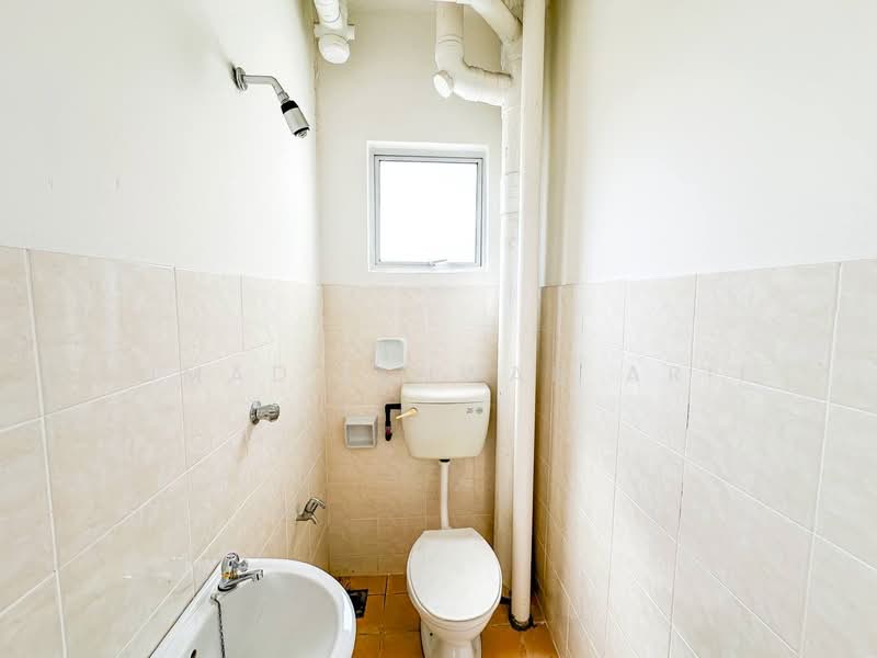 Apartment for Sale at Casa Riana - Ahmad Ikhwan Arif - Bathroom - PropertyGuru.com.my