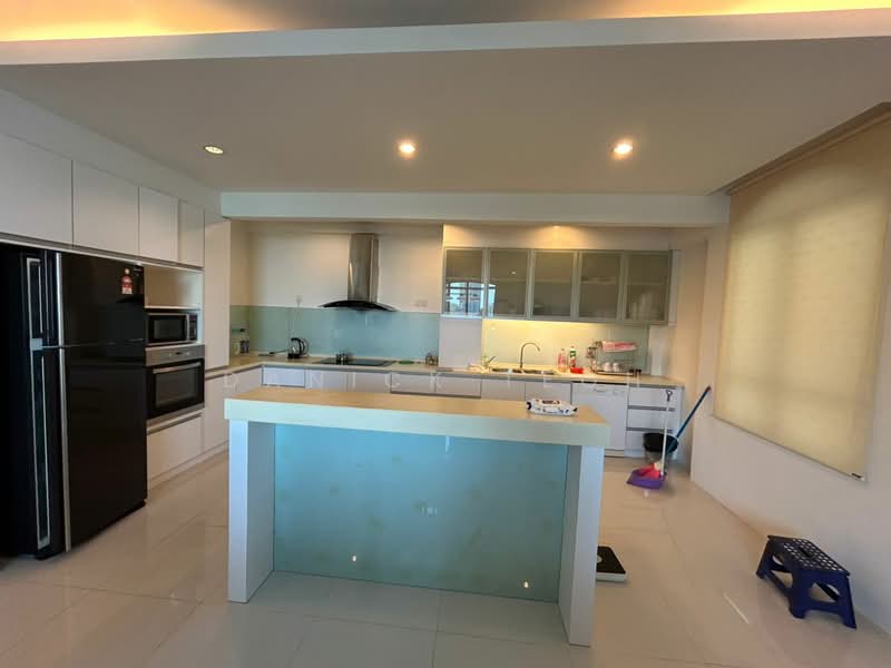 Moonlight Bay untuk Untuk Dijual - RM 2,350,000, Mac 2026 - Kitchen - PropertyGuru.com.my