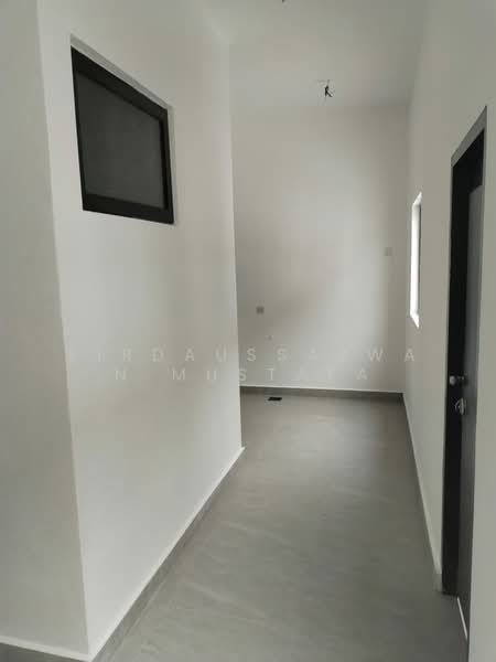 2-storey Terraced House for Sale in Elmina (Shah Alam) - Firdaussazwan Mustafa - Corridor - PropertyGuru.com.my
