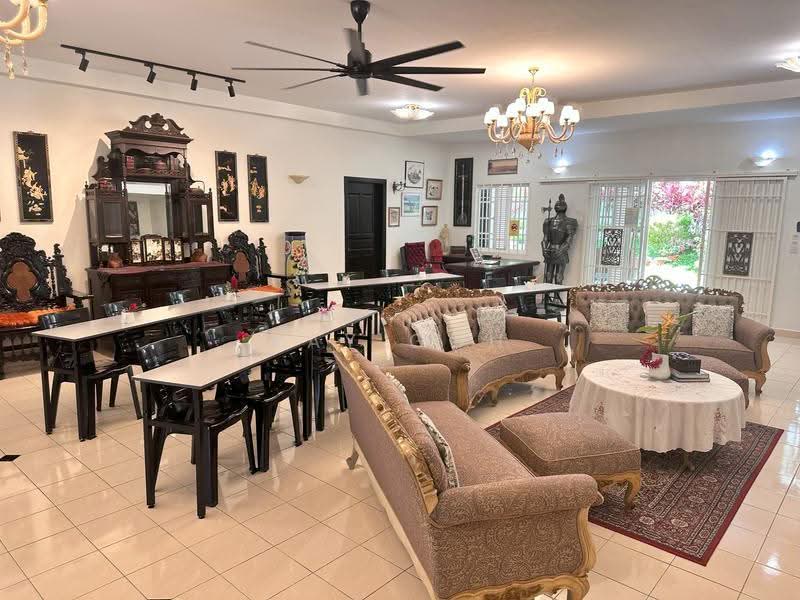 Bungalow House for Sale in Bentong (Pahang) - Ray Goh - Living Room - PropertyGuru.com.my