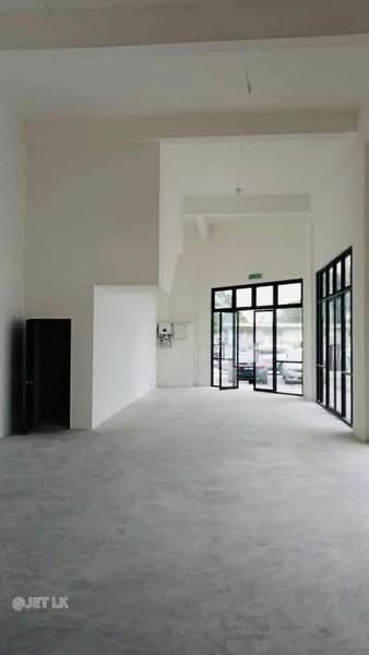 Shop for Rent in Bandar Bukit Tinggi (Klang) - Cassey Lim - Interior - PropertyGuru.com.my