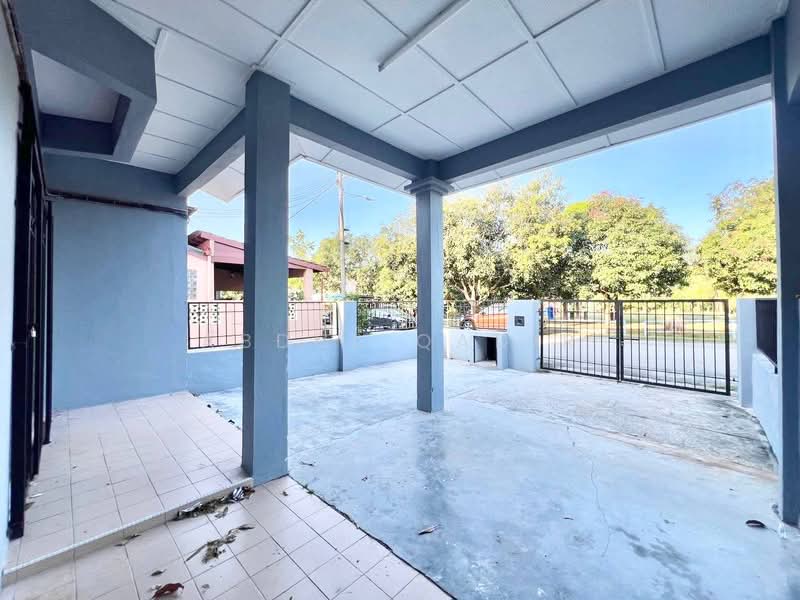 2-storey Terraced House for Sale in Sepang (Selangor) - Abdul Qadir - PropertyGuru.com.my