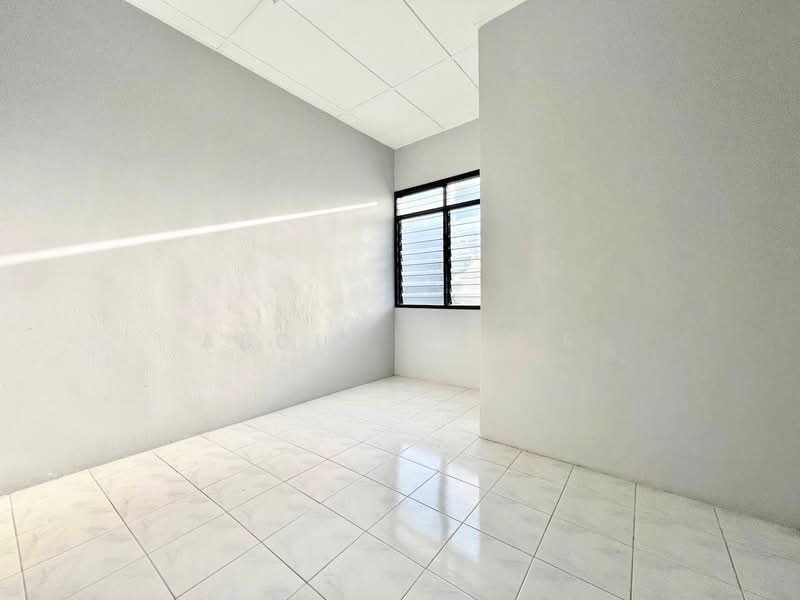 2-storey Terraced House for Sale in Sepang (Selangor) - Abdul Qadir - PropertyGuru.com.my