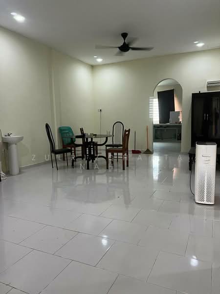 Residensi Kuala Ketil untuk Untuk Dijual - RM 270,000, Mac 2026 - Living Room - PropertyGuru.com.my