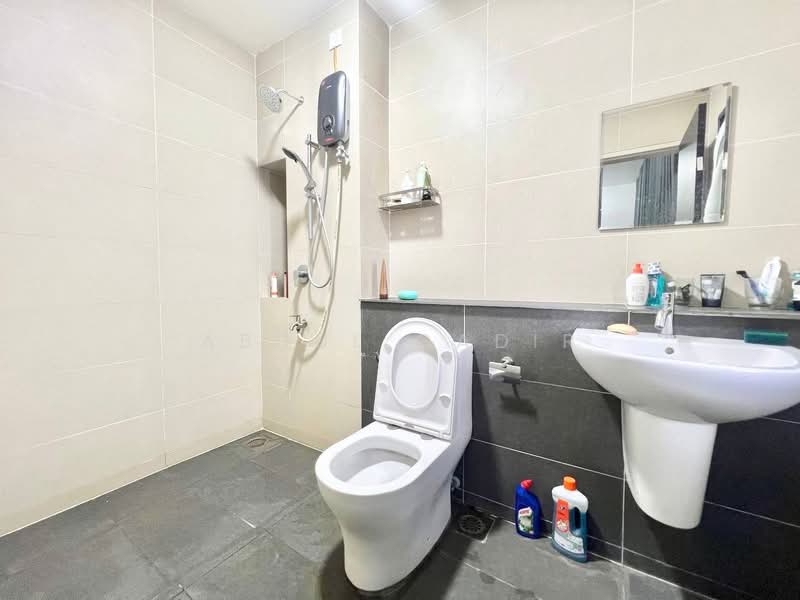 2-storey Terraced House for Sale in Bandar Serenia (Dengkil) - Abdul Qadir - PropertyGuru.com.my