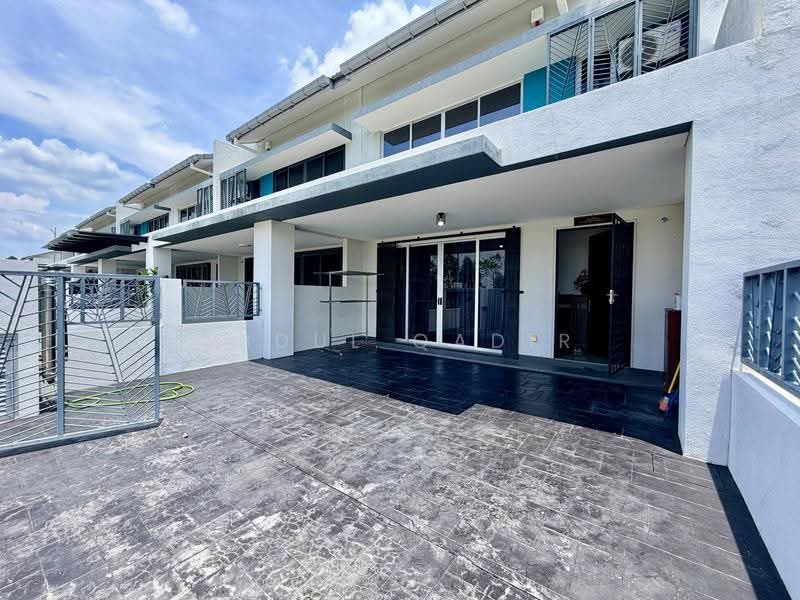 Rumah Teres 2-Tingkat untuk Dijual di Bandar Serenia (Dengkil) - Abdul Qadir - PropertyGuru.com.my