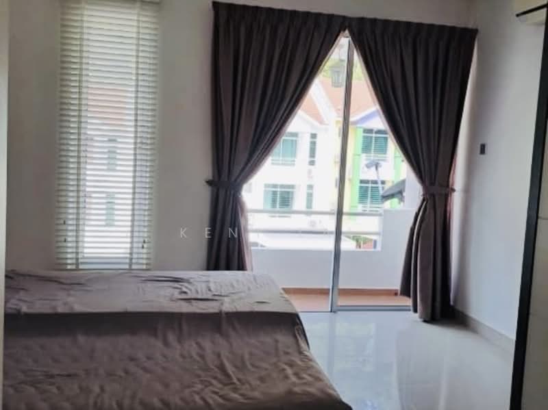 3-storey Terraced House for Sale in Tanjung Bungah (Penang) - Kent Lai - Bedroom - PropertyGuru.com.my