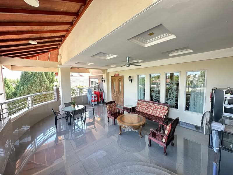 Bungalow House for Sale in Country Heights (Kajang) - Hei Kar Jun - Balcony - PropertyGuru.com.my