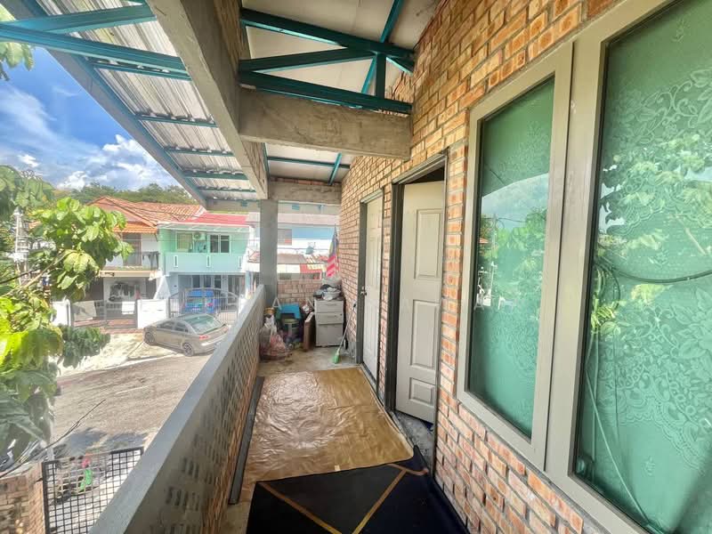 2-storey Terraced House for Sale in Kepong (Selangor) - Fauran Nawawi - PropertyGuru.com.my