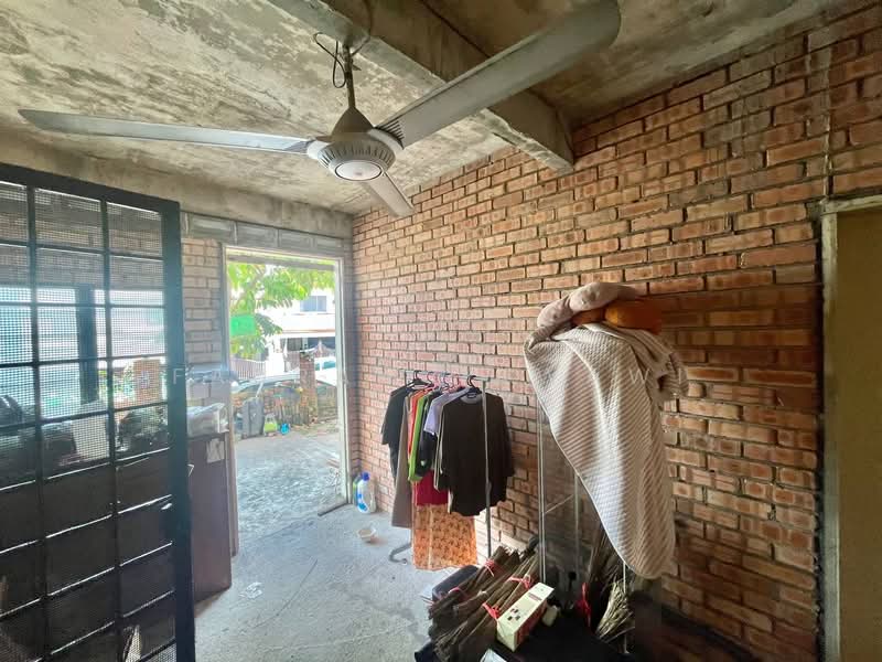 2-storey Terraced House for Sale in Kepong (Selangor) - Fauran Nawawi - PropertyGuru.com.my