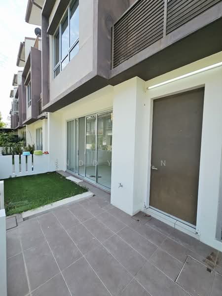 Terraced House for Rent in Bandar Tropicana Aman (Telok Panglima Garang) - Anddy Gan - Exterior - PropertyGuru.com.my