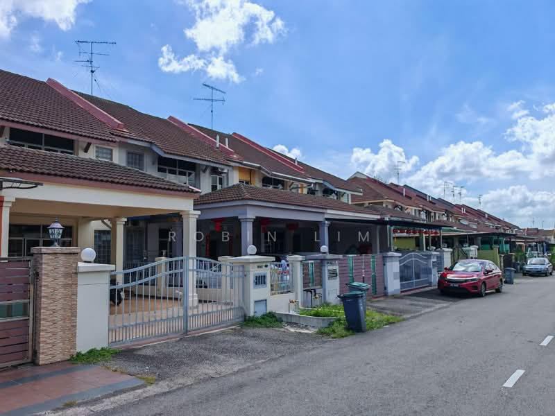 Mutiara Rini Mutiaras Rinis untuk Untuk Dijual - RM 838,000, Mac 2026 - Exterior - PropertyGuru.com.my