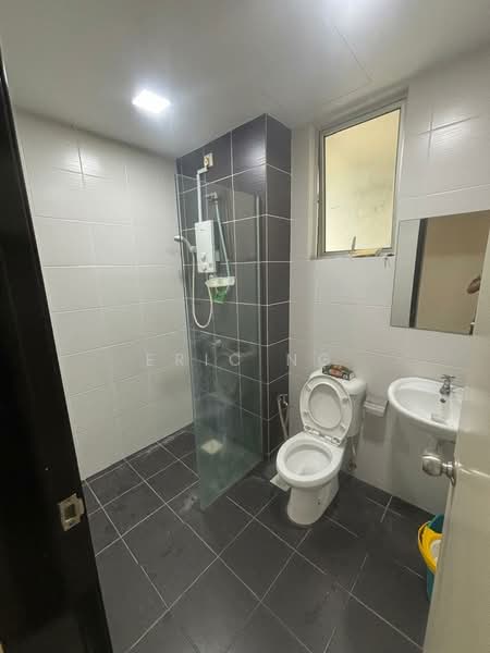 Service Residence for Rent at Maxim Residences - ERIC NG - Bathroom - PropertyGuru.com.my