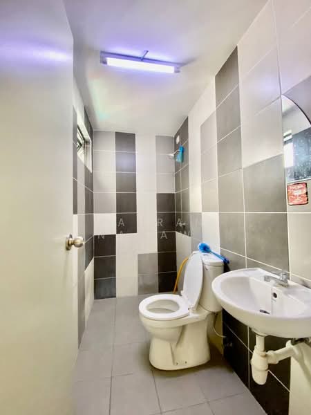 Service Residence for Sale at Residensi Mutiara Kajang 2 - Fauran Nawawi - PropertyGuru.com.my