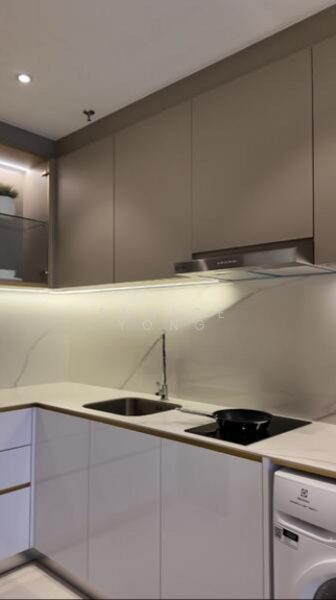 Service Residence for Sale at Golden Crown Residence - Eunice Yong - Kitchen - PropertyGuru.com.my