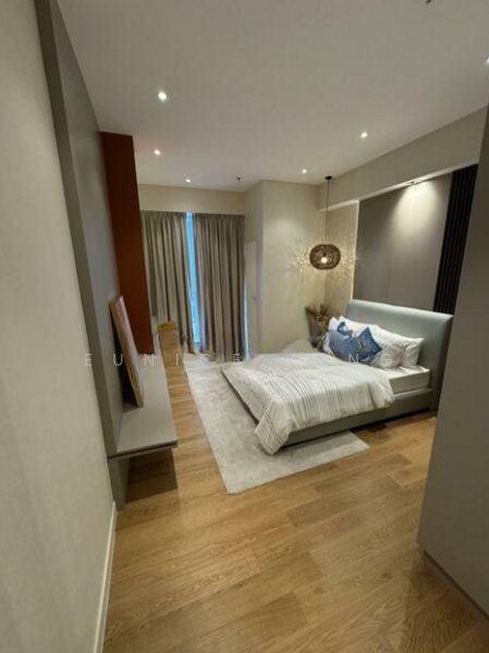 Golden Crown Residence untuk Untuk Dijual - RM 1,979,000, Mac 2026 - Bedroom - PropertyGuru.com.my