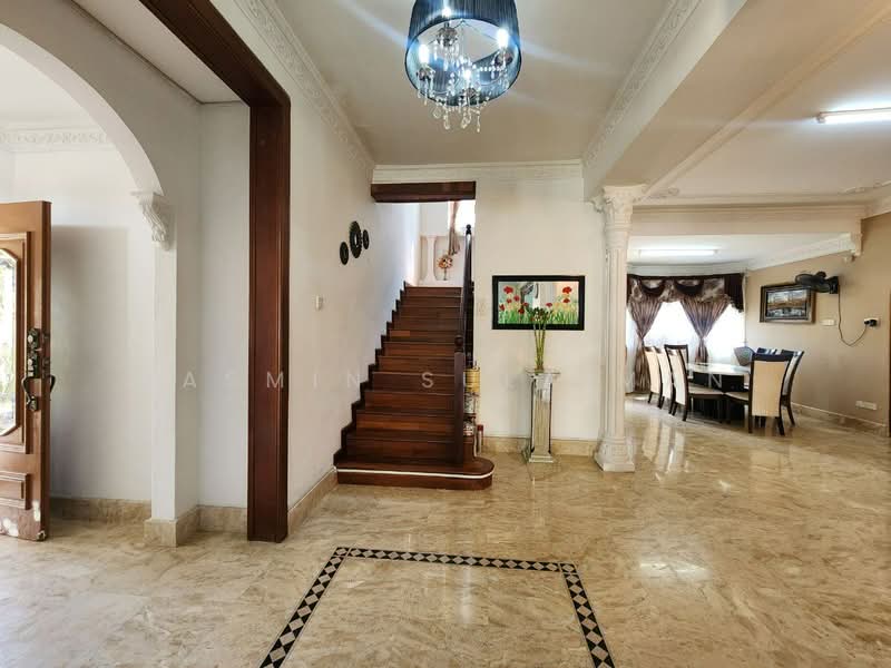 Bungalow for Sale in Bukit Jelutong (Shah Alam) - Yasmin Sulaiman - Entrance - PropertyGuru.com.my