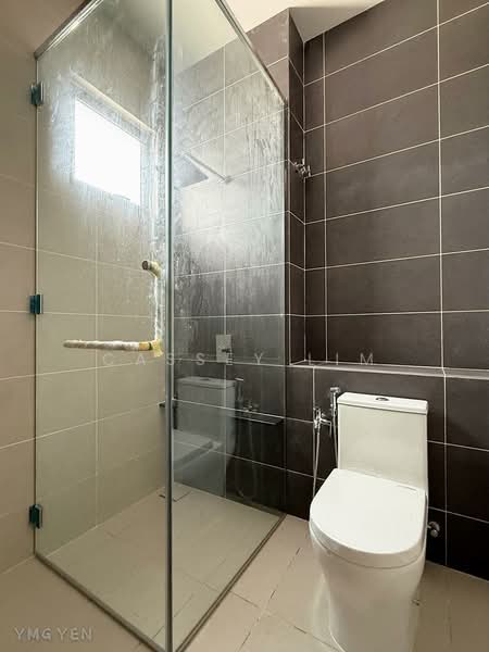 2-storey Terraced House for Sale in Setia Alam (Selangor) - Cassey Lim - Bathroom - PropertyGuru.com.my