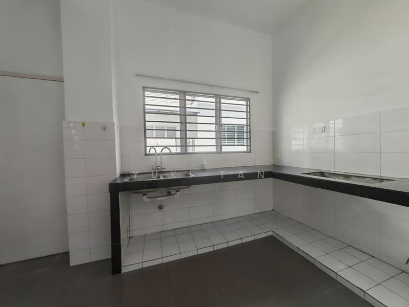 2-storey Terraced House for Sale in Setia Ecohill (Semenyih) - Yuki Tan - Kitchen - PropertyGuru.com.my