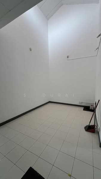 2-storey Terraced House for Sale in Bandar Putra (Kulai) - S. Durai - Interior - PropertyGuru.com.my