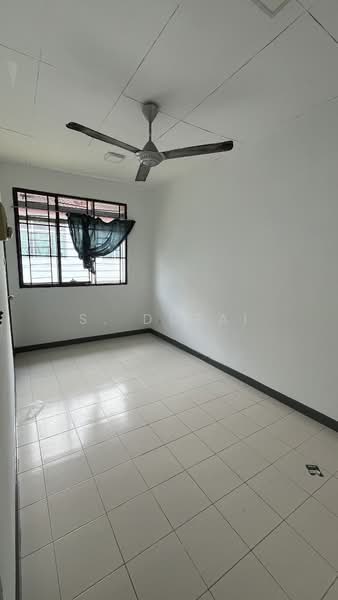 2-storey Terraced House for Sale in Bandar Putra (Kulai) - S. Durai - Interior - PropertyGuru.com.my