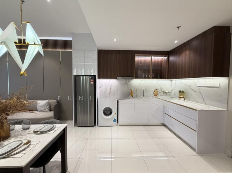 Service Residence for Sale at Golden Crown Residence - Eunice Yong - Kitchen - PropertyGuru.com.my