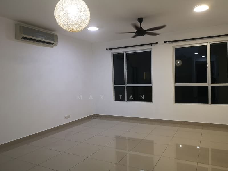Kondominium untuk Disewa di Casa Tropicana - Max Tan - Living Room - PropertyGuru.com.my