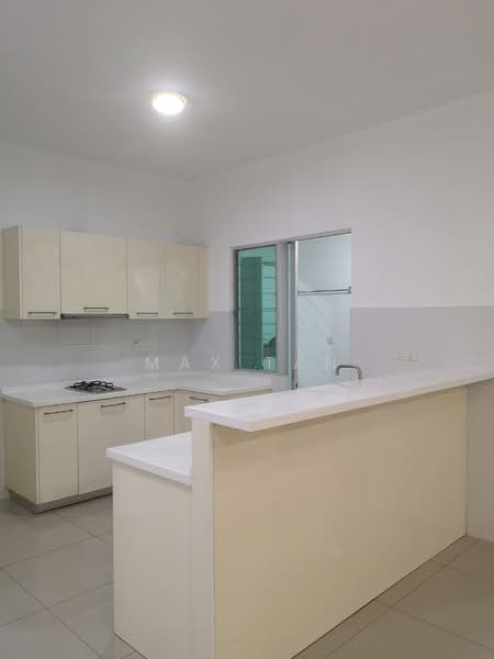 Kondominium untuk Disewa di Casa Tropicana - Max Tan - Kitchen - PropertyGuru.com.my