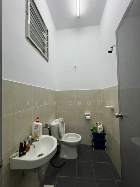 2-storey Terraced House for Sale in Skudai (Johor) - Ryan Chong - Bathroom - PropertyGuru.com.my