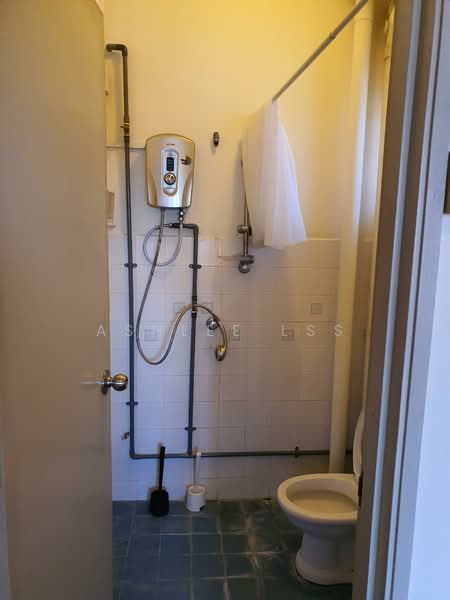 Seri Mutiara untuk Untuk Disewa - RM 1,000 /bulan, Mac 2026 - Bathroom - PropertyGuru.com.my