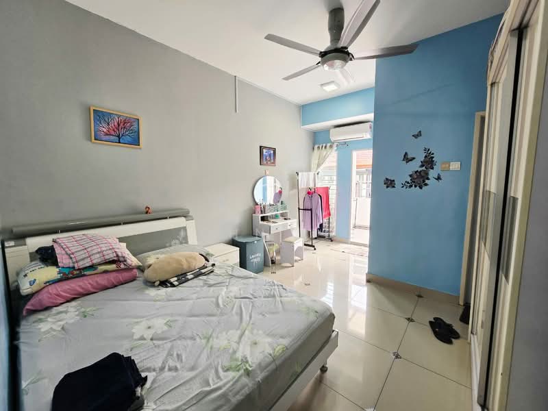 2-storey Terraced House for Sale in TAMAN PUCHONG UTAMA (Puchong) - John Lee - Bedroom - PropertyGuru.com.my