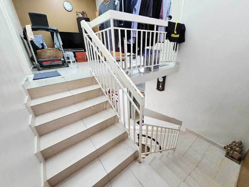 2-storey Terraced House for Sale in TAMAN PUCHONG UTAMA (Puchong) - John Lee - Interior - PropertyGuru.com.my