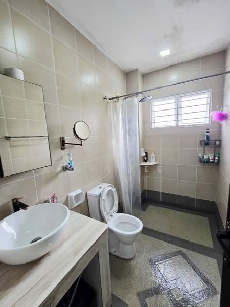 2-storey Terraced House for Sale in TAMAN PUCHONG UTAMA (Puchong) - John Lee - Bathroom - PropertyGuru.com.my