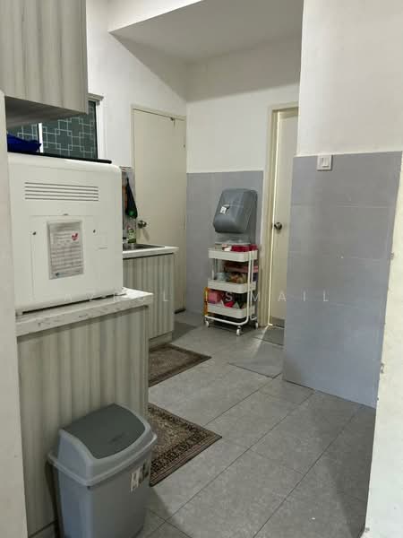 Taman Selasih untuk Untuk Dijual - RM 245,000, Mac 2026 - Kitchen - PropertyGuru.com.my