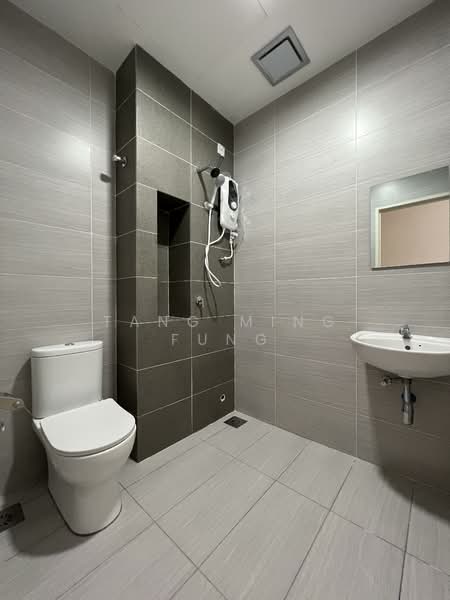 2-storey Terraced House for Rent in Dengkil (Selangor) - Tang Ming Fung - Bathroom - PropertyGuru.com.my