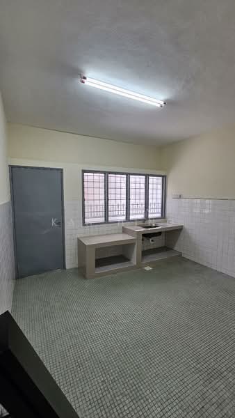 2-storey Terraced House for Rent in Taman Bukit Segar (Cheras) - Kah Hing - Kitchen - PropertyGuru.com.my