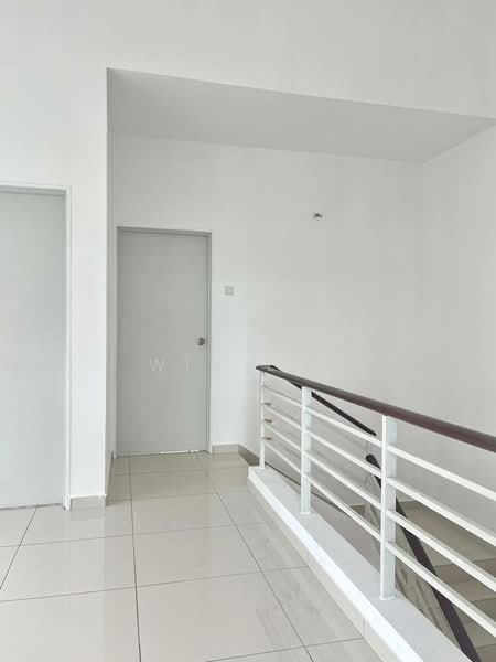 2-storey Terraced House for Sale in Taman Sutera Utama (Skudai) - Win Lim - Corridor - PropertyGuru.com.my