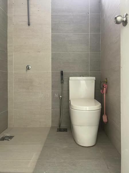 2-storey Terraced House for Sale in Taman Sutera Utama (Skudai) - Win Lim - Bathroom - PropertyGuru.com.my