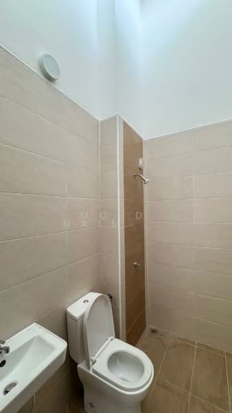 NusaCinta untuk Untuk Dijual - RM 610,000, Mac 2026 - Bathroom - PropertyGuru.com.my