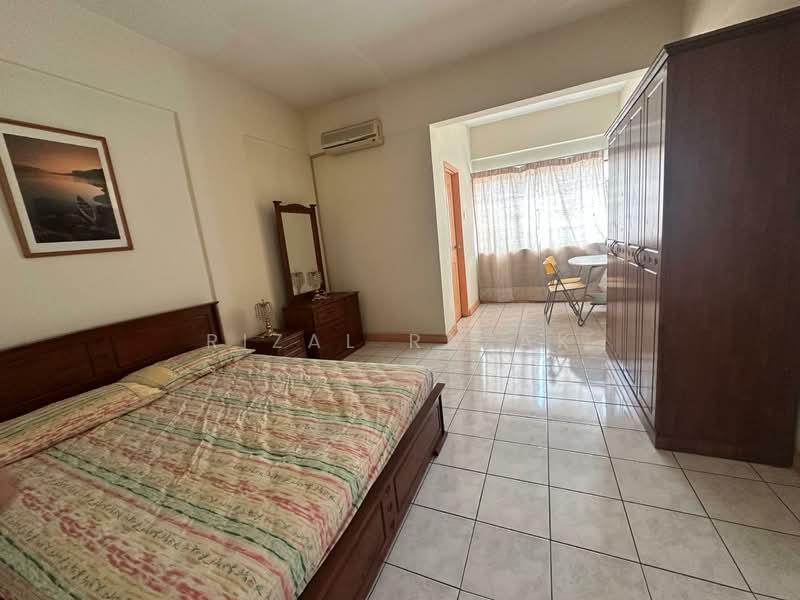 Condominium for Sale at Anjung Villa - Rizal Razak - Bedroom - PropertyGuru.com.my