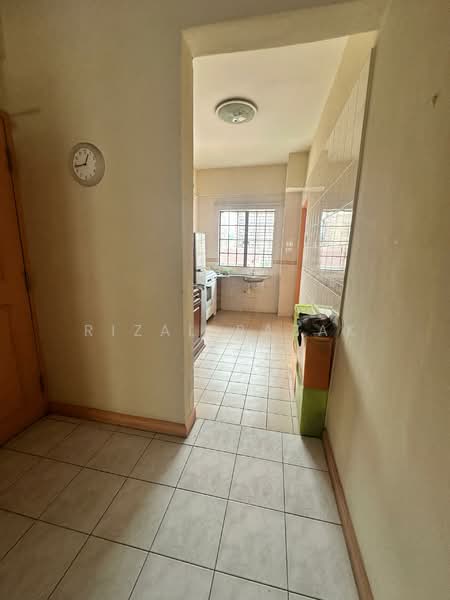 Condominium for Sale at Anjung Villa - Rizal Razak - Kitchen - PropertyGuru.com.my