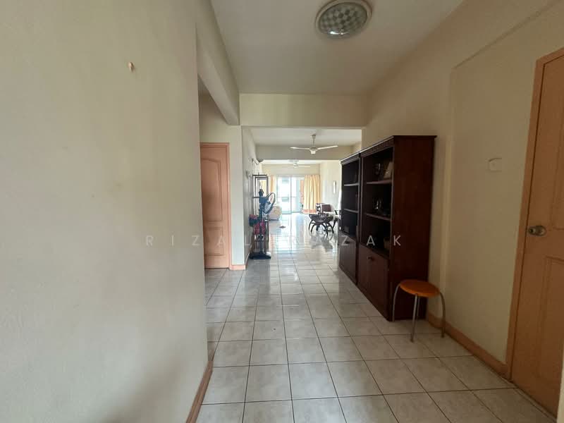 Condominium for Sale at Anjung Villa - Rizal Razak - Corridor - PropertyGuru.com.my