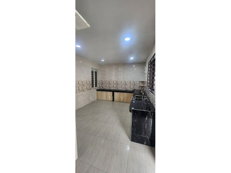 Ipoh tasek berlian renovated single storey house for rent untuk Untuk Disewa - RM 1,100 /bulan, Mac 2026 - Kitchen - PropertyGuru.com.my