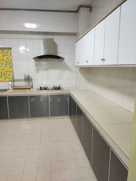 Pelita Indah untuk Untuk Disewa - RM 2,500 /bulan, Mac 2026 - Kitchen - PropertyGuru.com.my