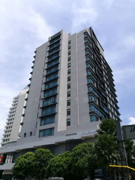Office for Rent in Bandar Puteri Puchong (Puchong) - Leon Kon - Exterior - PropertyGuru.com.my